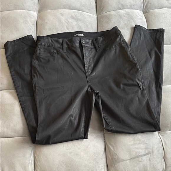 Chicos Jeggings Black size 6 regular - Picture 1 of 9